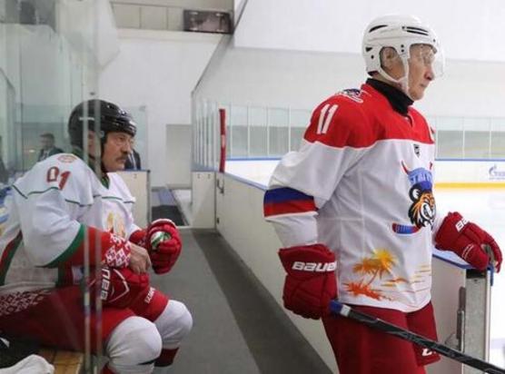 مسابقه هاکی پوتین با لوکاشنکو+تصاویر