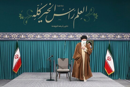 رهبر معظم انقلاب: اگر جنایت رژیم صهیونیستی ادامه پیدا کند کسی نمی‌تواند جلوی مسلمانان و نیرو‌های مقاومت را بگیرد + فیلم و تصاویر