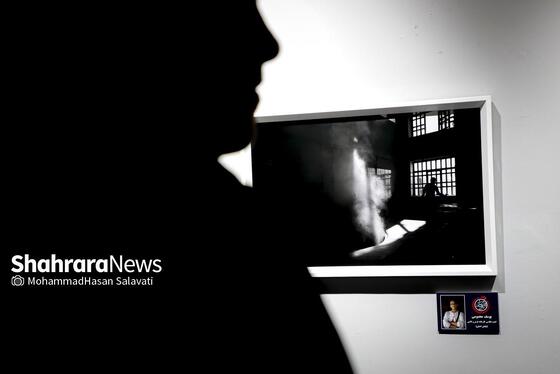 گزارش تصویری | اولین نمایشگاه دوسالانه کانون عکس مشهد