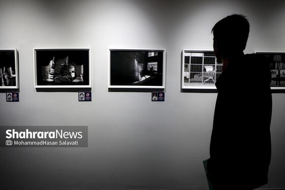 گزارش تصویری | اولین نمایشگاه دوسالانه کانون عکس مشهد