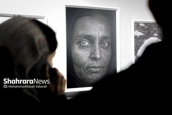 گزارش تصویری | اولین نمایشگاه دوسالانه کانون عکس مشهد