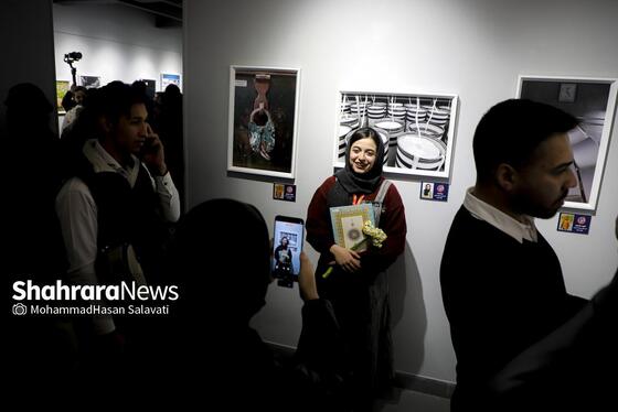 گزارش تصویری | اولین نمایشگاه دوسالانه کانون عکس مشهد