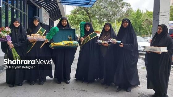 بازدید بانوان خادم از بیمارستان بنت الهدی در روز ولادت حضرت معصومه(س)