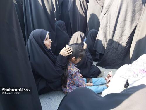 تجمع بانوان مشهدی در مراسم شهید جمهور