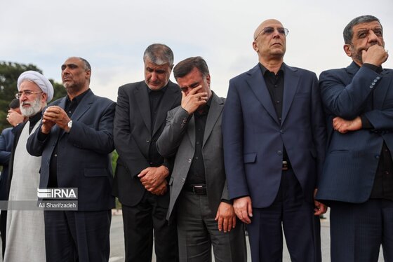 استقبال از پیکر مطهر شهدای خدمت در فرودگاه مهرآباد تهران + عکس و فیلم