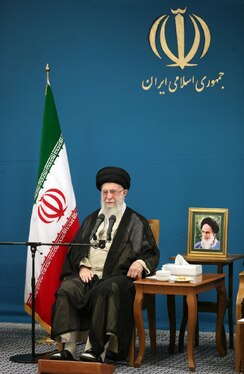 دیدار رهبر معظم انقلاب اسلامی با اعضا هیئت دولت