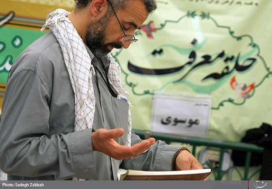 مراسم معنوي اعتكاف در حرم رضوي-1