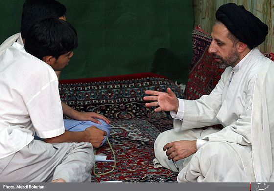 مراسم معنوي اعتكاف در حرم رضوي-2