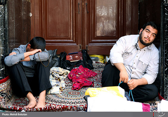 مراسم معنوي اعتكاف در حرم رضوي-2