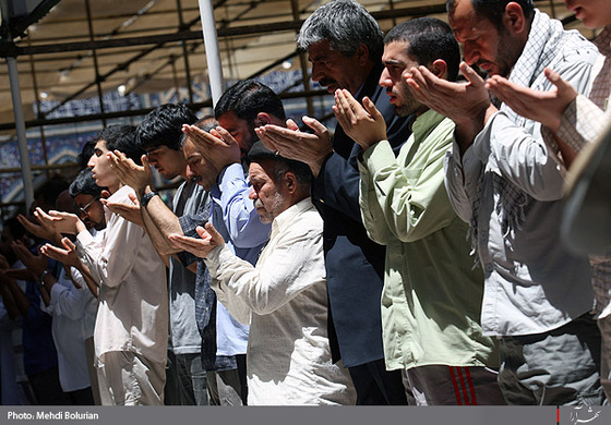 مراسم معنوي اعتكاف در حرم رضوي-2