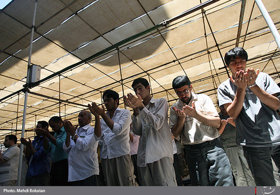 مراسم معنوي اعتكاف در حرم رضوي-2