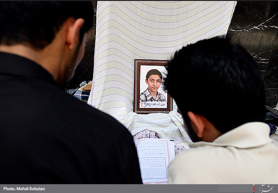 مراسم معنوي اعتكاف در حرم رضوي-2