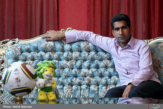 لحظاتی قبل ازفینال جام نوزدهم باخانواده کامرانی فر