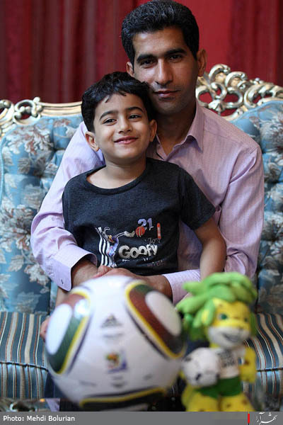 لحظاتی قبل ازفینال جام نوزدهم باخانواده کامرانی فر