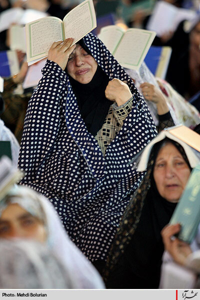 ليله القدر در حرم رضوي -1