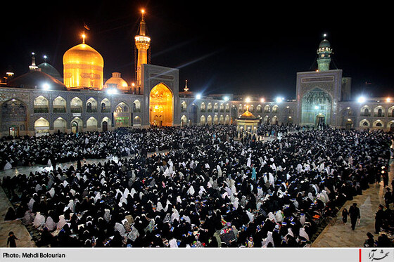 ليله القدر در حرم رضوي -1