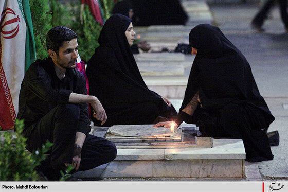 ليله القدر در جوار مزار شهدا- 3