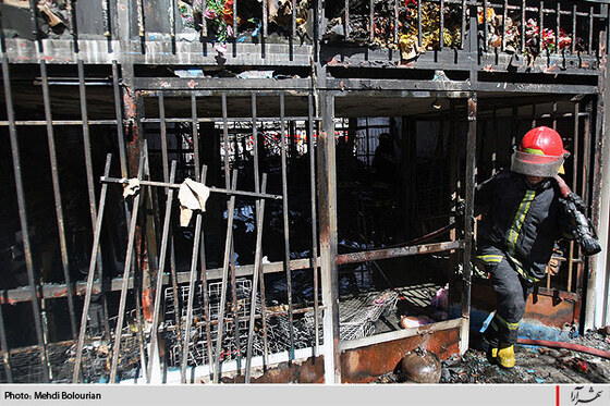 حريق در بازار گل فتح آباد