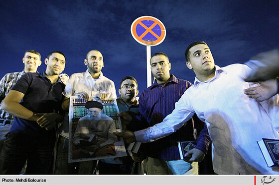 راهپیمایی مردم مشهد در اعتراض به اهانت به قرآن