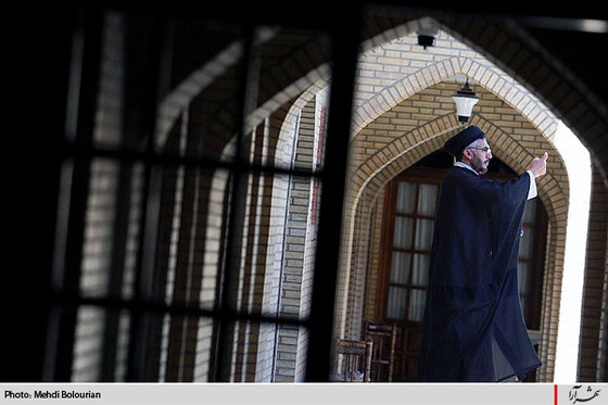 تجمع طلاب و روحانيون در محكوميت اهانت به قرآن کریم 