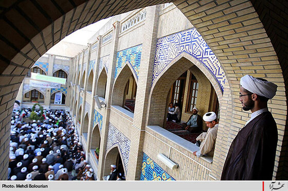 تجمع طلاب و روحانيون در محكوميت اهانت به قرآن کریم 