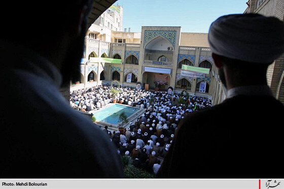 تجمع طلاب و روحانيون در محكوميت اهانت به قرآن کریم 