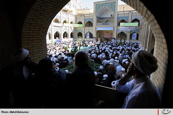 تجمع طلاب و روحانيون در محكوميت اهانت به قرآن کریم 