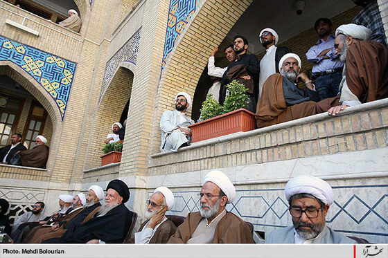 تجمع طلاب و روحانيون در محكوميت اهانت به قرآن کریم 