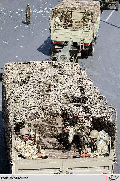 مراسم رژه نیروهای مسلح در هفته دفاع مقدس