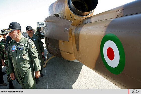 رونمايي از شبيه ساز و بالگردبازسازي شده 214