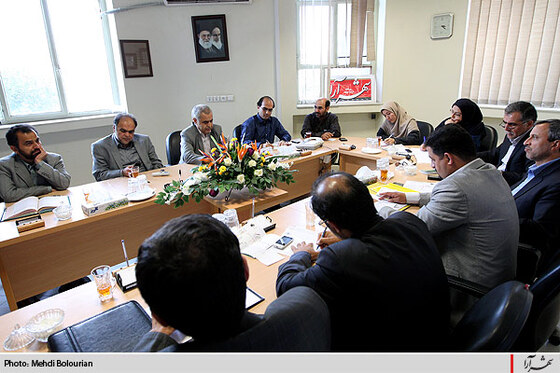 ميزگرد نقد و بررسي تغيير مسير خطوط اتوبوسراني