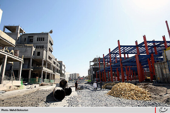 بازديد اعضاي شورا از پروژه عظيم ميدان شهدا