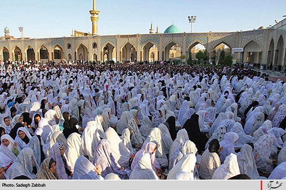 جشن ازدواج دانشجويي در حرم امام رضا(ع)