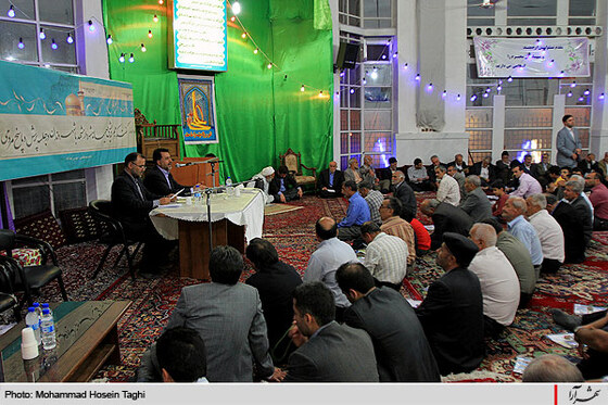 نشست هم انديشي شهردار مشهد با مردم