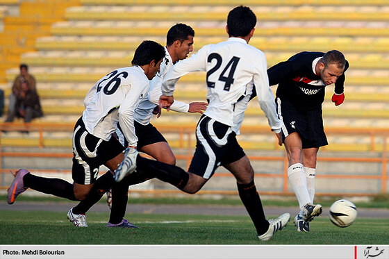 ابومسلم خراسان - برق شيراز