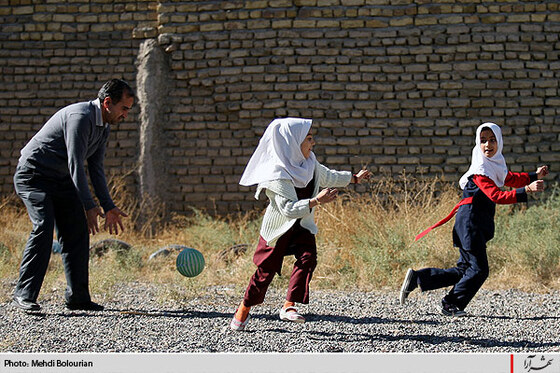 بچه هاي دبستان رشادت