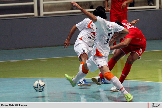 علم و ادب - گيتي پسند