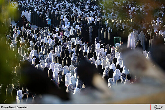 نماز عید سعید قربان در حرم رضوي