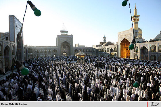 نماز عید سعید قربان در حرم رضوي