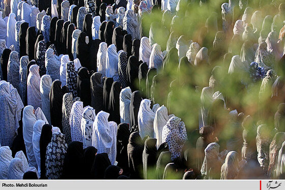 نماز عید سعید قربان در حرم رضوي