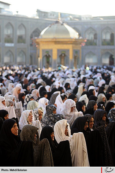 نماز عید سعید قربان در حرم رضوي