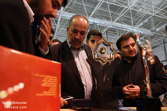 حضور استاندار خراسان رضوي در نمايشگاه پژوهش و فناوري