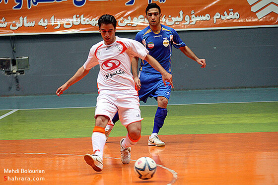 علم و ادب - فيروز صفه اصفهان