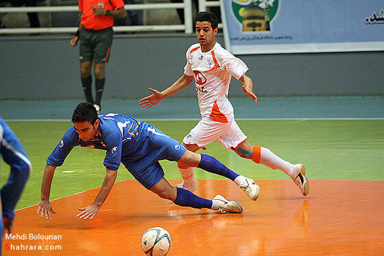 علم و ادب - فيروز صفه اصفهان