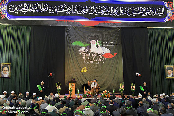 ' تجمع بزرگ بصيرت ' در حرم امام رضا (ع)