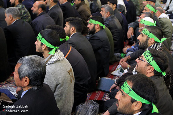 ' تجمع بزرگ بصيرت ' در حرم امام رضا (ع)