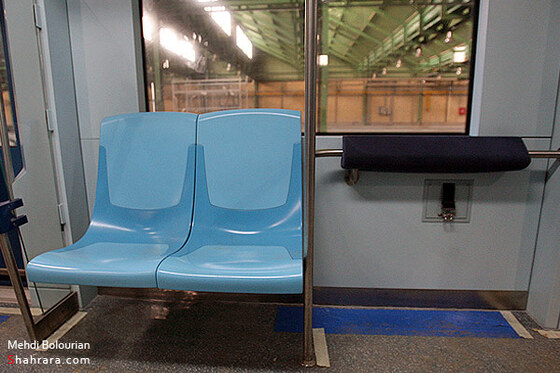 مونتاژ واگن هاي قطار شهري مشهد