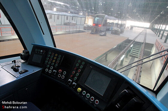 مونتاژ واگن هاي قطار شهري مشهد