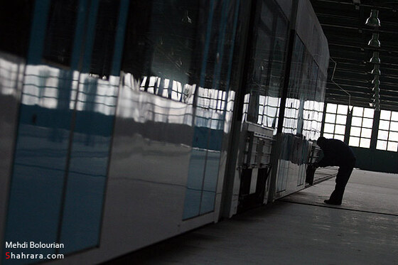 مونتاژ واگن هاي قطار شهري مشهد