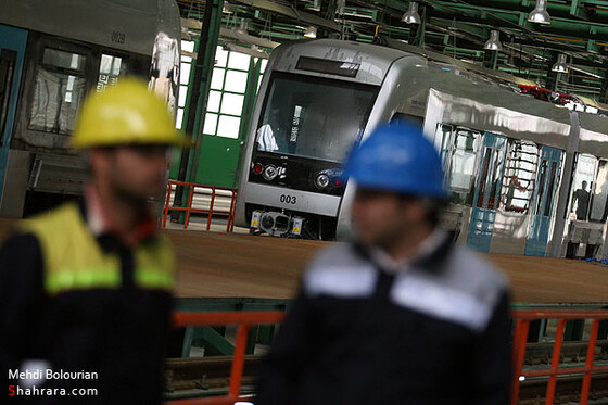 مونتاژ واگن هاي قطار شهري مشهد